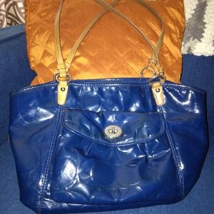 Coach blue patten leather purse w/ wallet